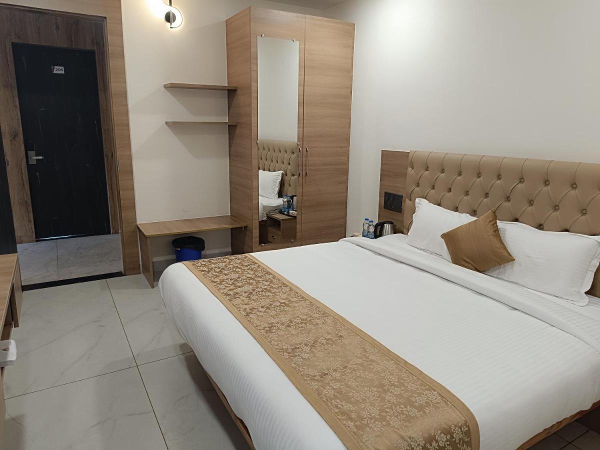 Shrreyas Inn Boarding & Lodging Kundapur Exterior photo